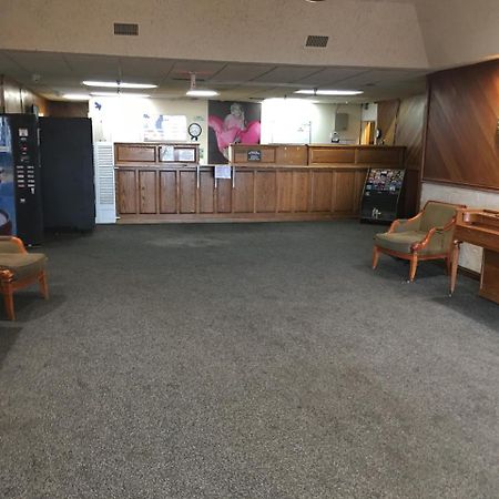 Windsor Inn スパークス エクステリア 写真